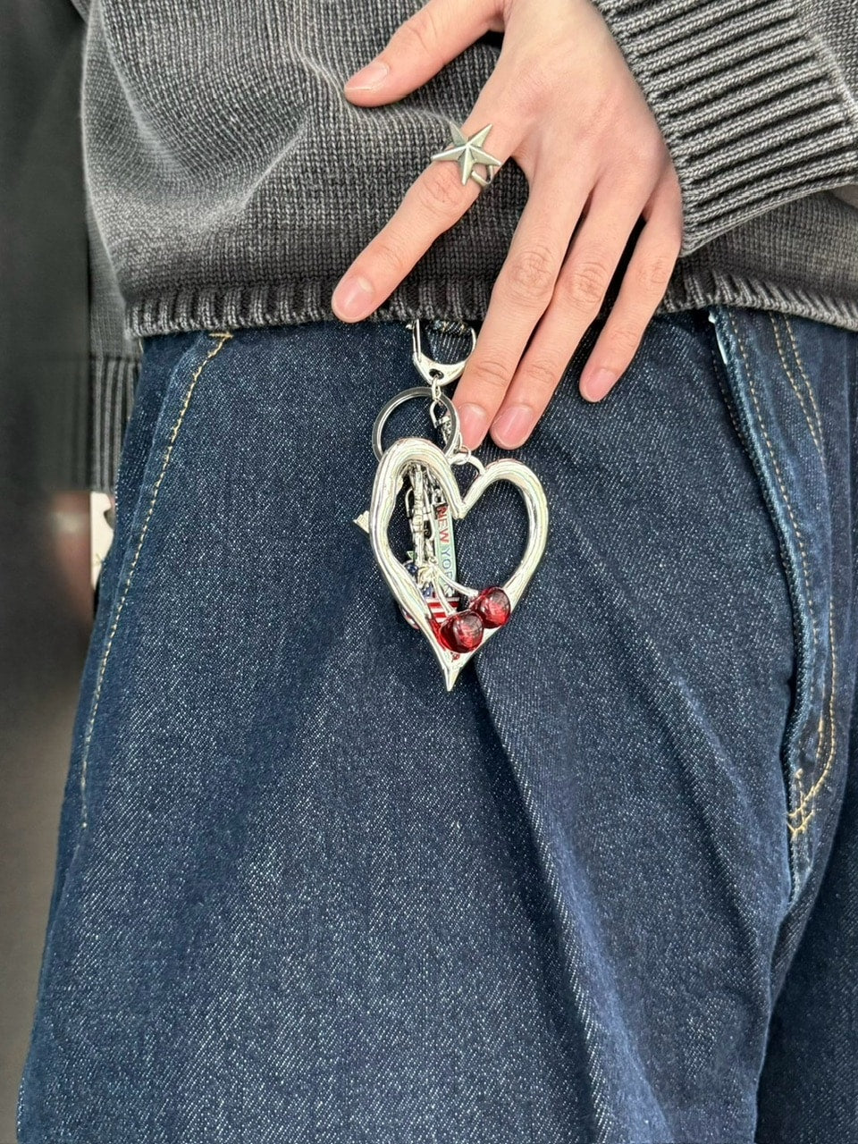 Chikashitsu +】original big heart charm key strap – PRESSING WEB SHOP