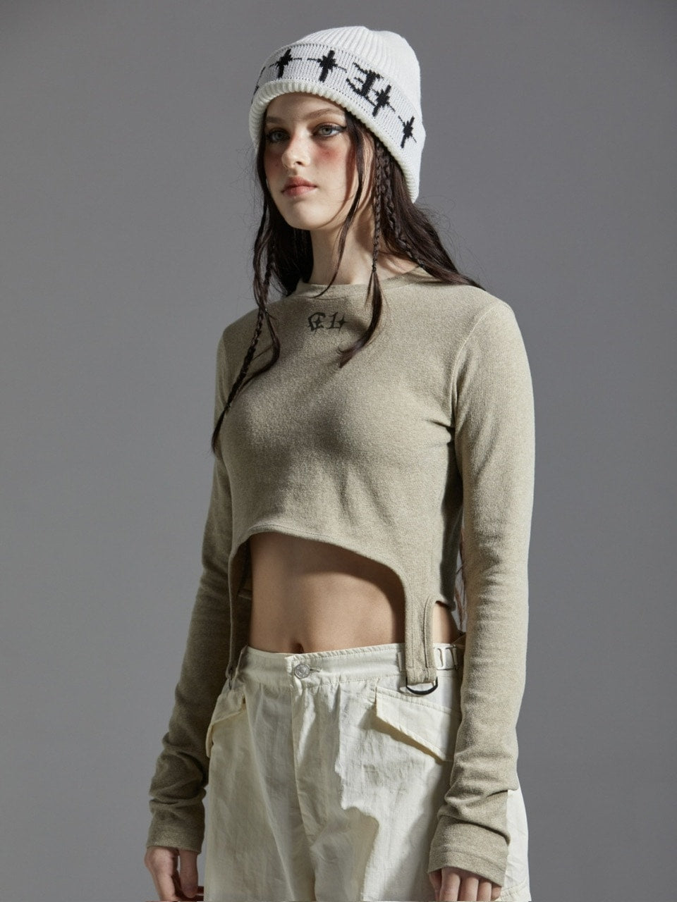 【GATELESS】DOUBLE RING CROPPED T-SHIRT