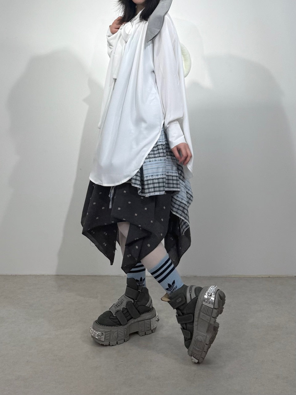 国際配送【Nerd out XU】satin tie shirt (2color)