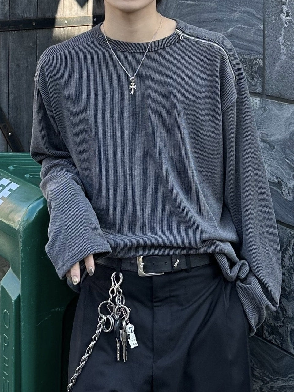 大阪店WEB限定【Chikashitsu +】shoulder zip long sleeve (2color)