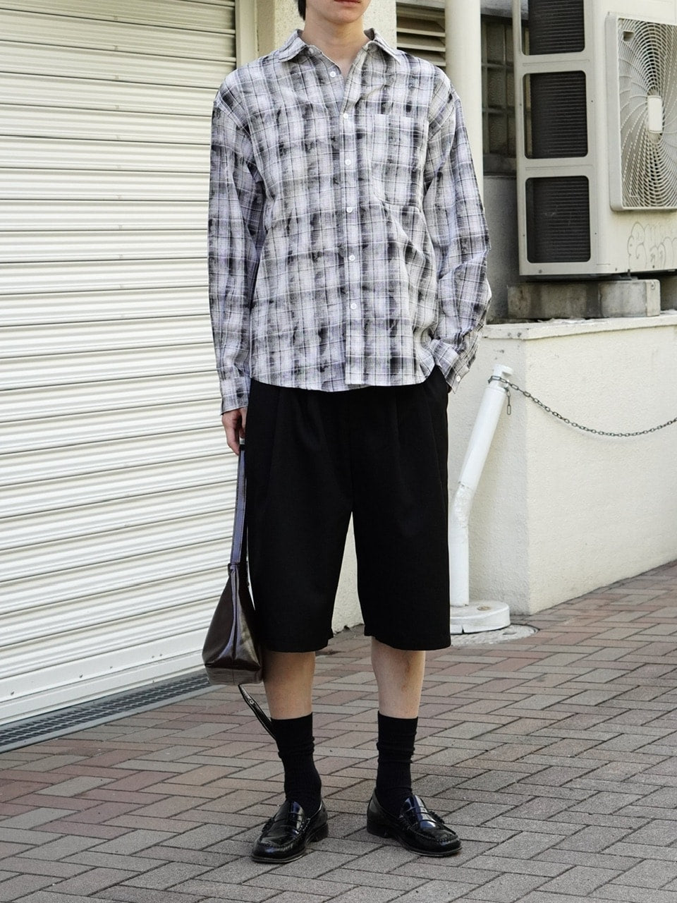 東京店WEB限定【Chikashitsu +】2tuck Bermuda pants (2color)