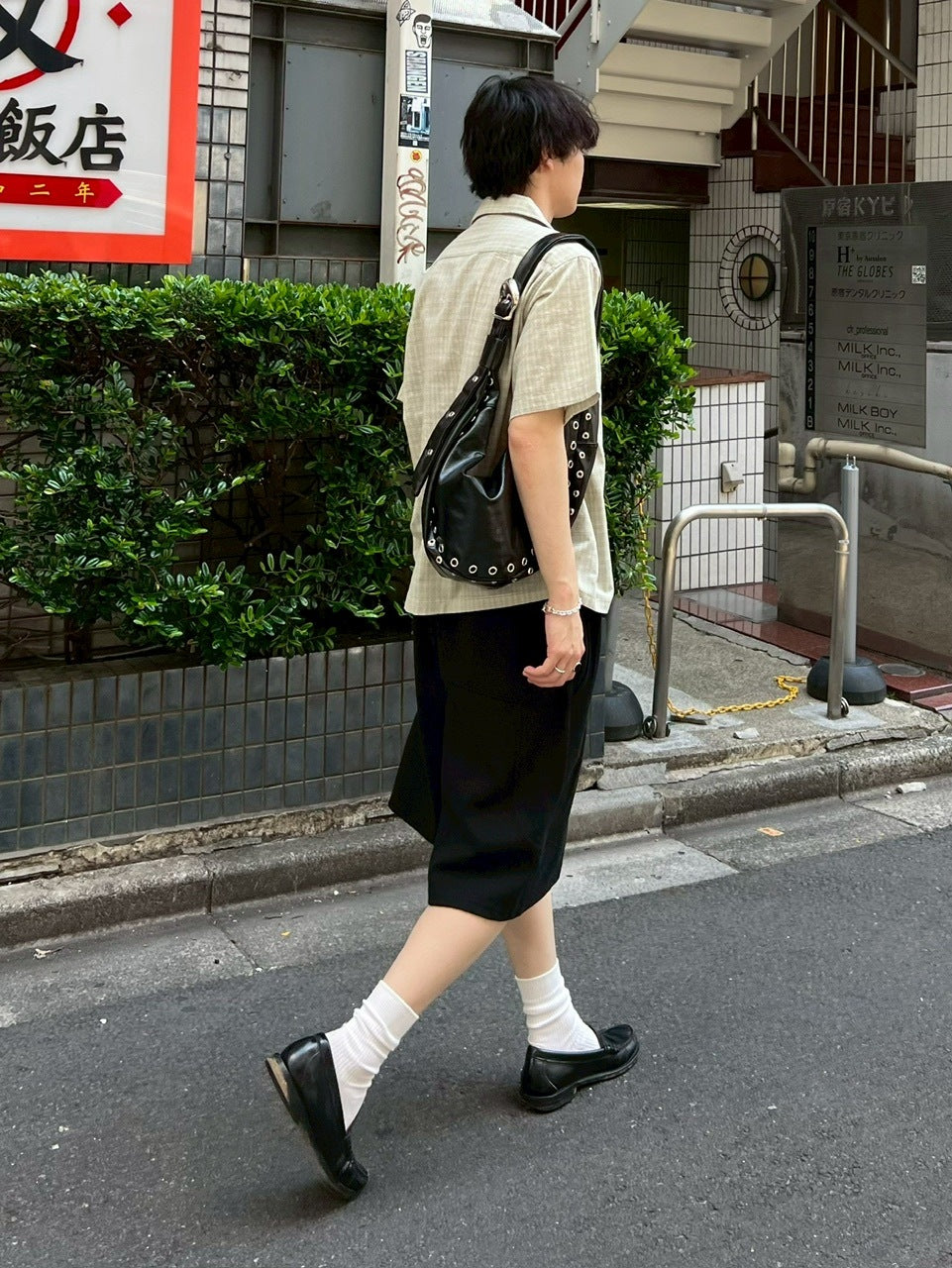 【Chikashitsu +】stitch bermuda sweat pants (2color) / 【チカシツプラス】スティッチバミューダハーフスウェットパンツ