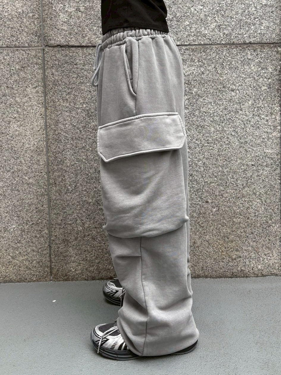 【nmtc +】oversized pigment sweat cargo pants (2color)