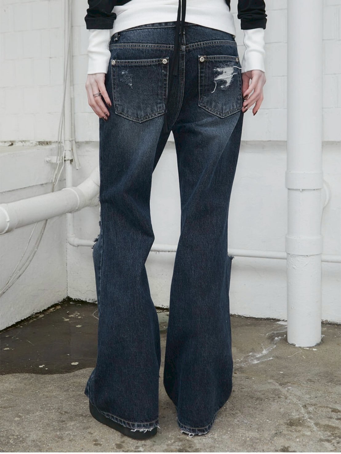 【NOT KNOWING】Destroyed Flared Jean