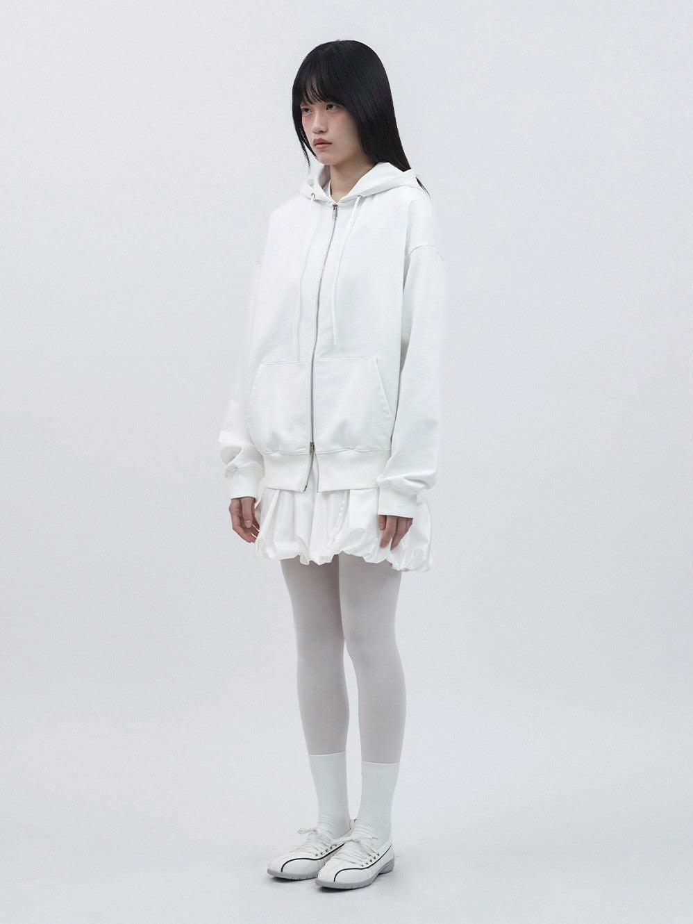 【TUOMIO】LACE UP HOOD ZIP-UP