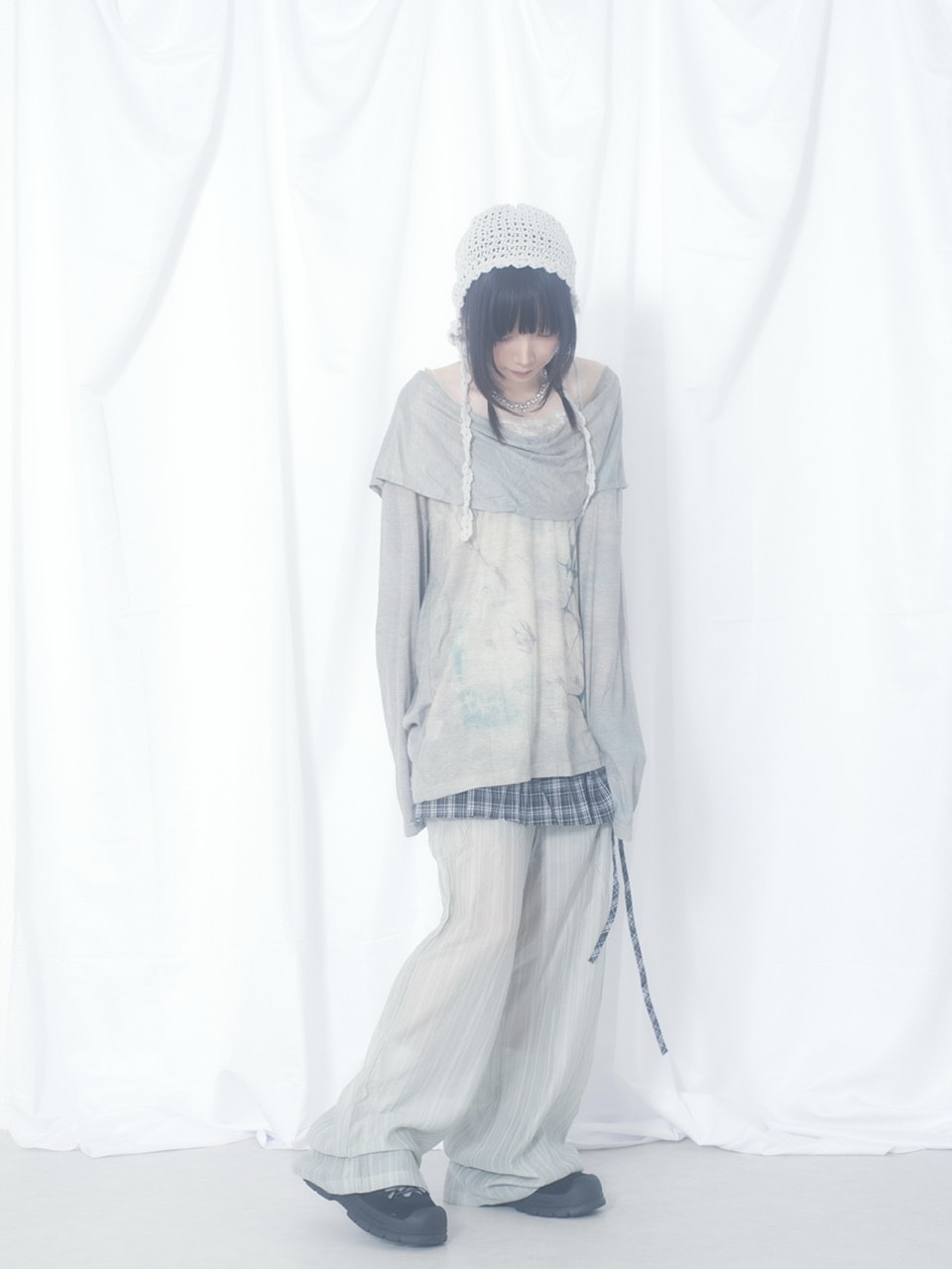 国際配送【Nerd out XU】tribal hooded off shoulder long sleeve