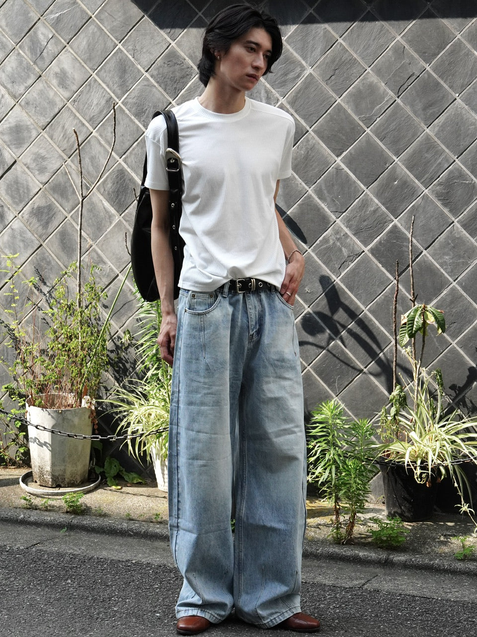 東京店WEB限定受注制【Chikashitsu +】barrel leg jeans