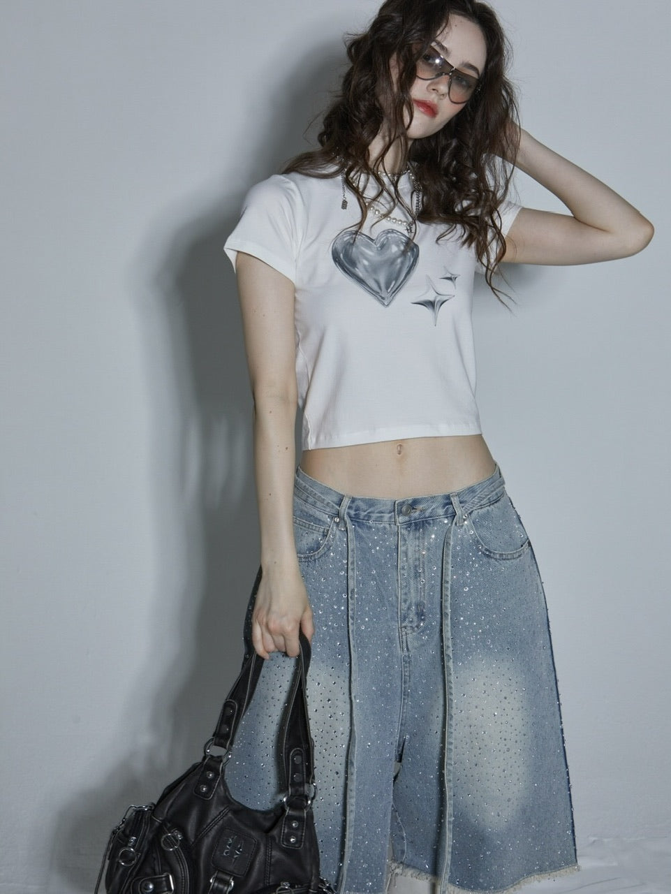 【GATELESS】HEART GRAPHIC PRINT CROPPED T-SHIRT / 【ゲートレス】ハートグラフィックプリントクロップド半袖Tシャツ