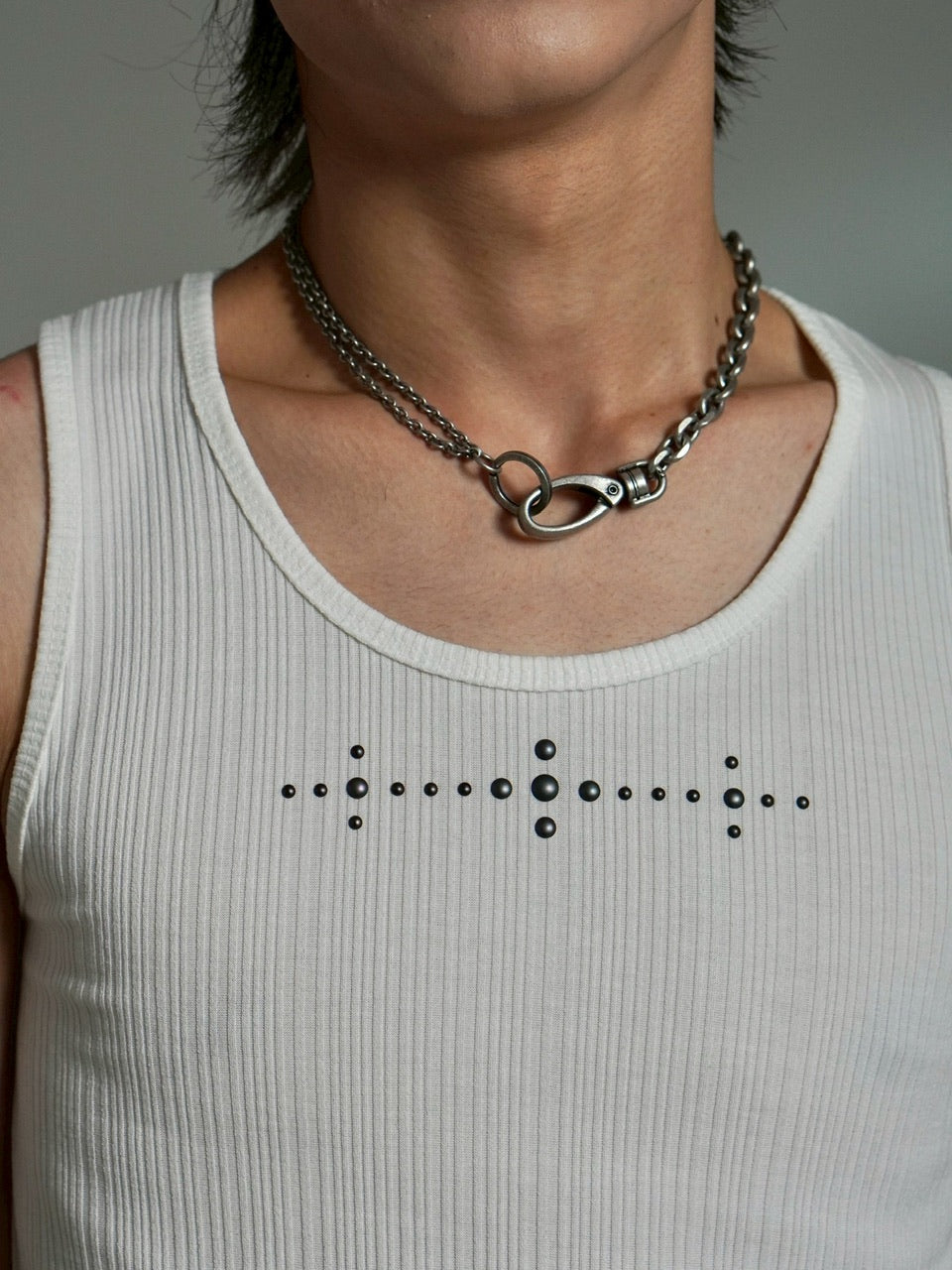 【Chikashitsu +】metal studs sleeveless / 【チカシツプラス】メタルスタッズタンクトップ (2color)