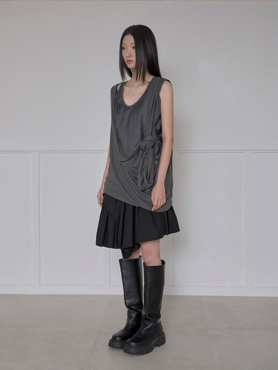 【FLAREUP】Asymmetrical Layered Sleeveless