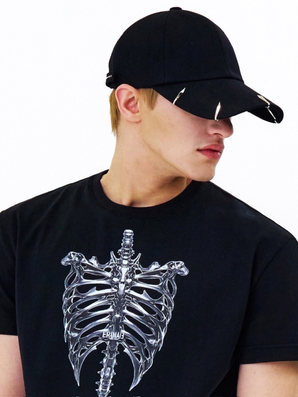 【E RIN AI E】SKELETON SHORT SLEEVE TEE