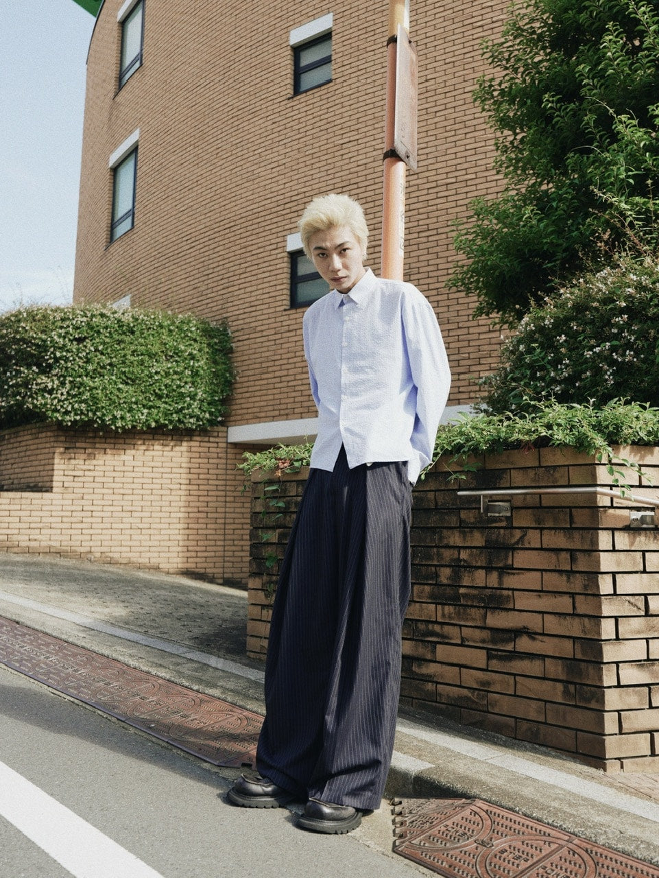 【CS】stripe cross tuck drape slacks (navy)