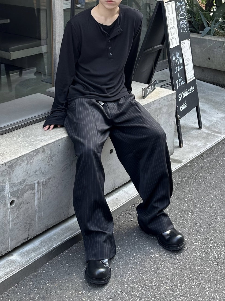 大阪店WEB限定受注制【Chikashitsu +】stripe tuck wide slacks (2color)