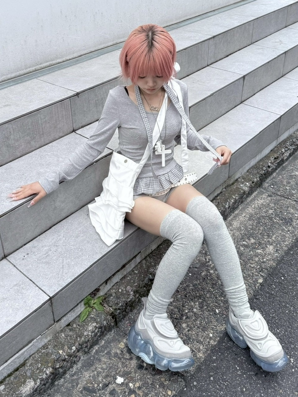 受注制【nmtc +】tie set check lace long sleeve / 【エヌエムティーシープラス】タイ付きチェックレース切り替え長袖Tシャツ (3color)