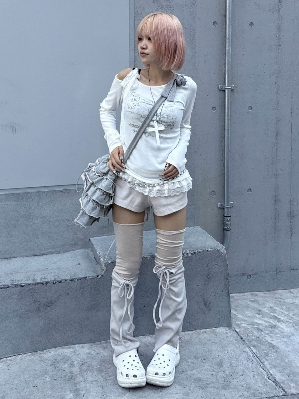 【nmtc +】ribbon shoulder long sleeve / 【エヌエムティーシープラス】リボンショルダー長袖Tシャツ (3color)