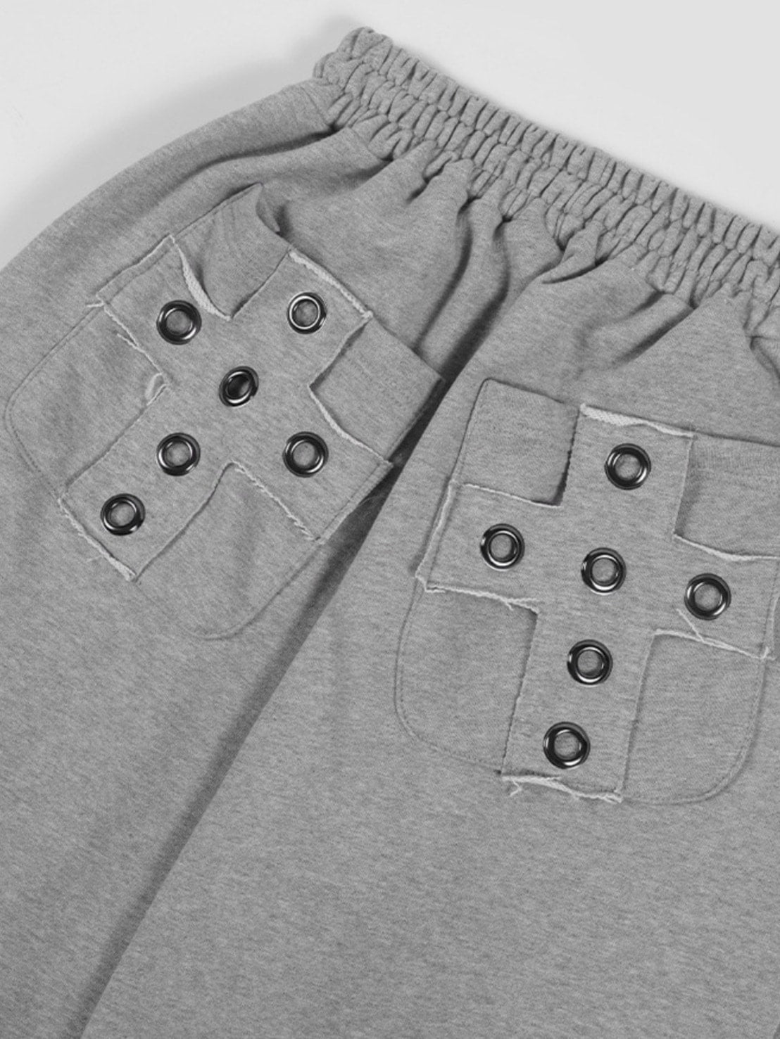 【FANCY CLUB】KEYCHAIN EYELET SWEATPANTS / 【ファンシークラブ】キーチェーンアイレットスウェットパンツ
