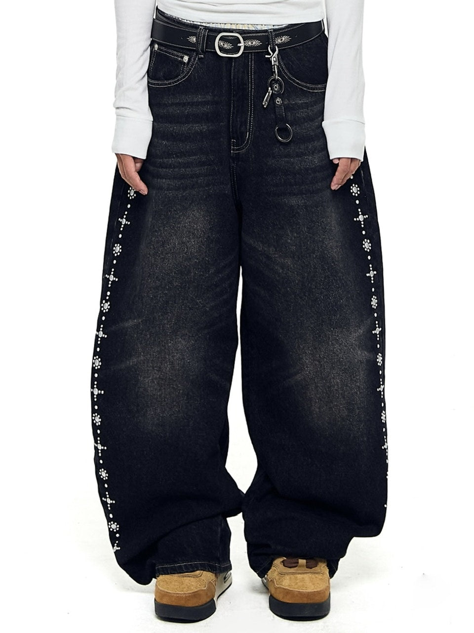 【AAKAM】Side Rhinestone Denim Pants