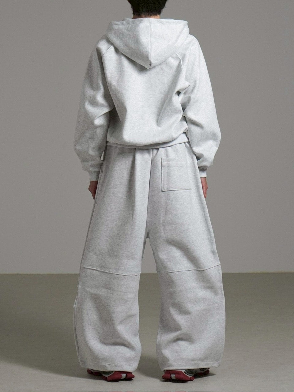 受注制【Chikashitsu +】heavy weight cotton cropped hoodie / 【チカシツプラス】ヘビーウェイトコットンクロップドパーカー (3color)