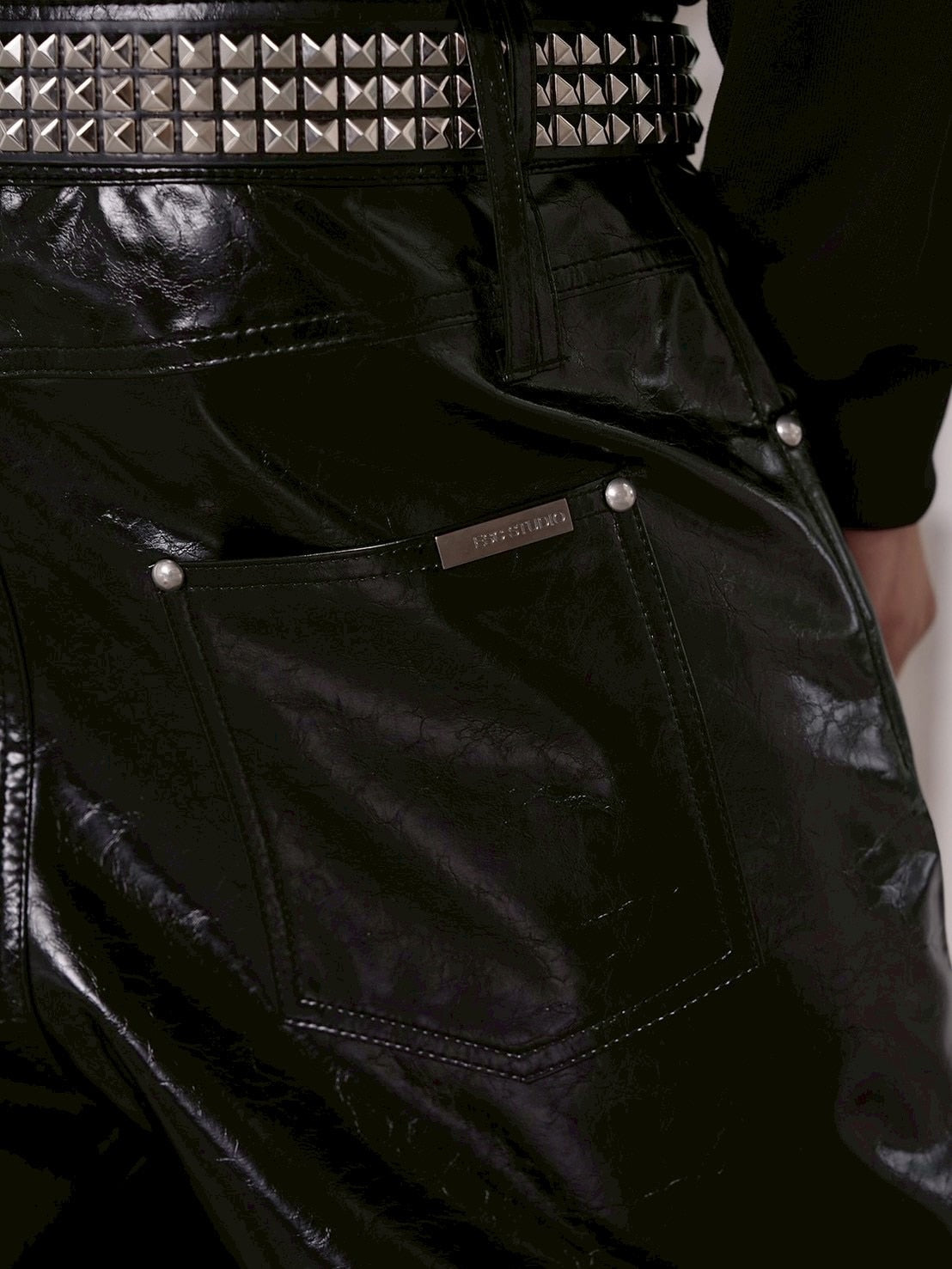 【ESC STUDIO】Patent leather pants