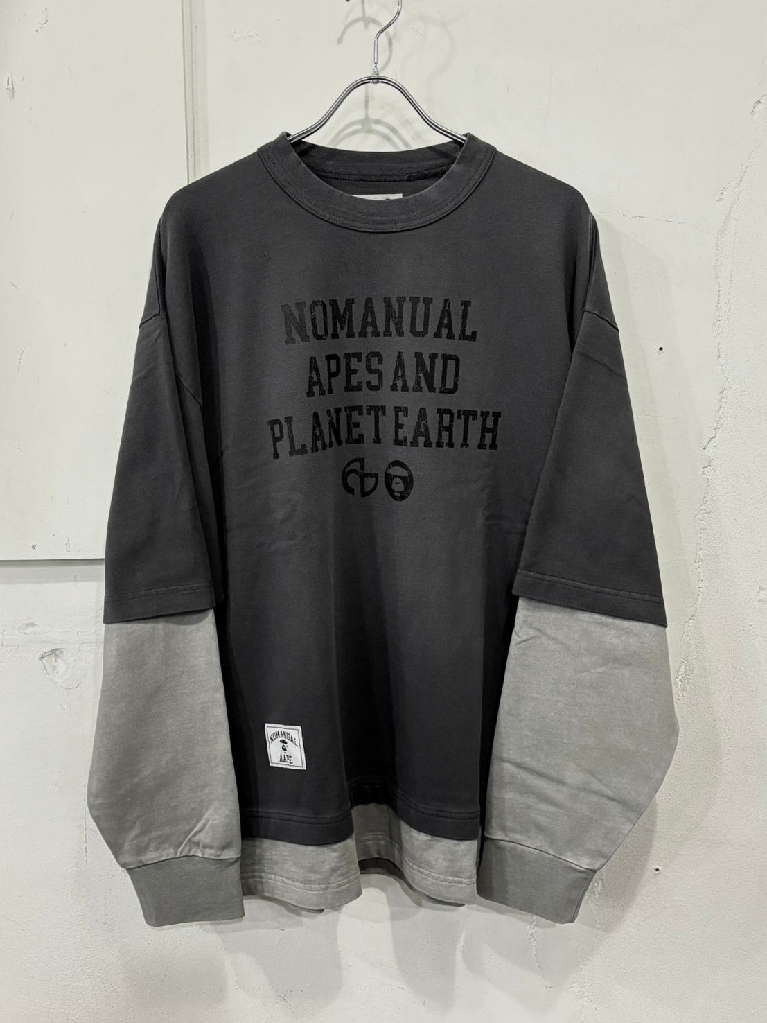 【AAPE X NOMANUAL】AAPE X NOMANUAL LONG SLEEVE TEE