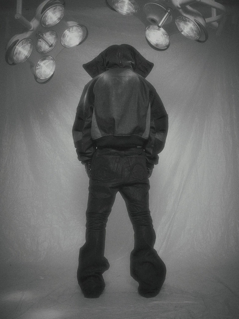 【SURGERY】surgery sutured boot-cut burnished pants