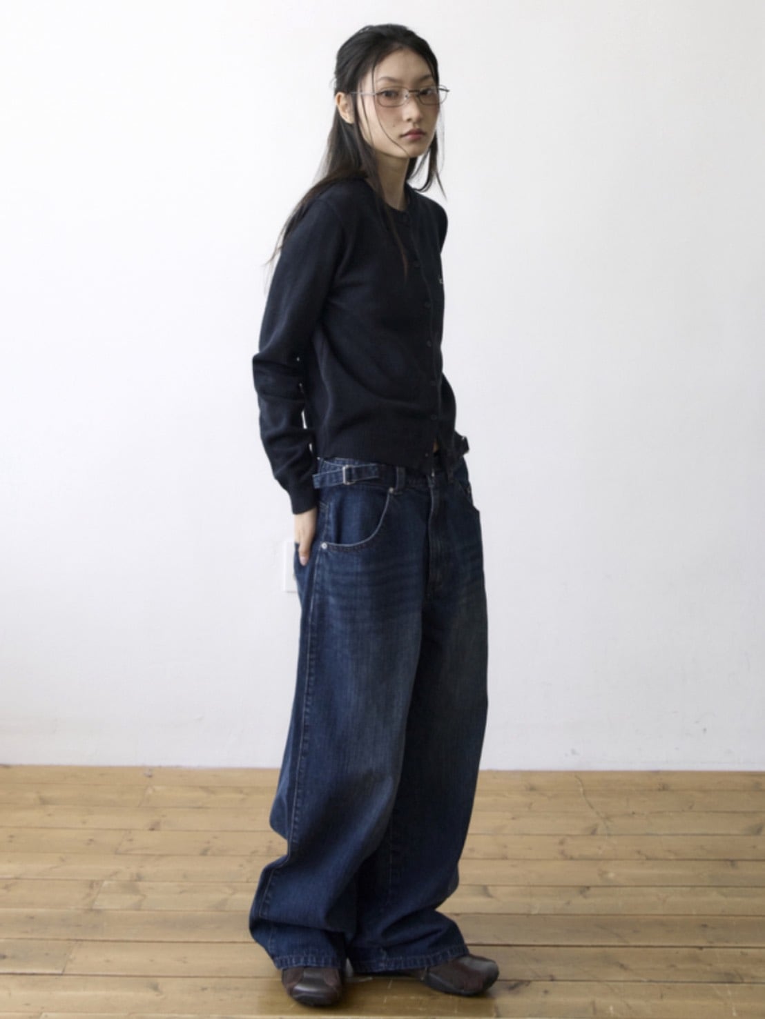 【THECOLDESTMOMENT】TCM mini logo knit cardigan