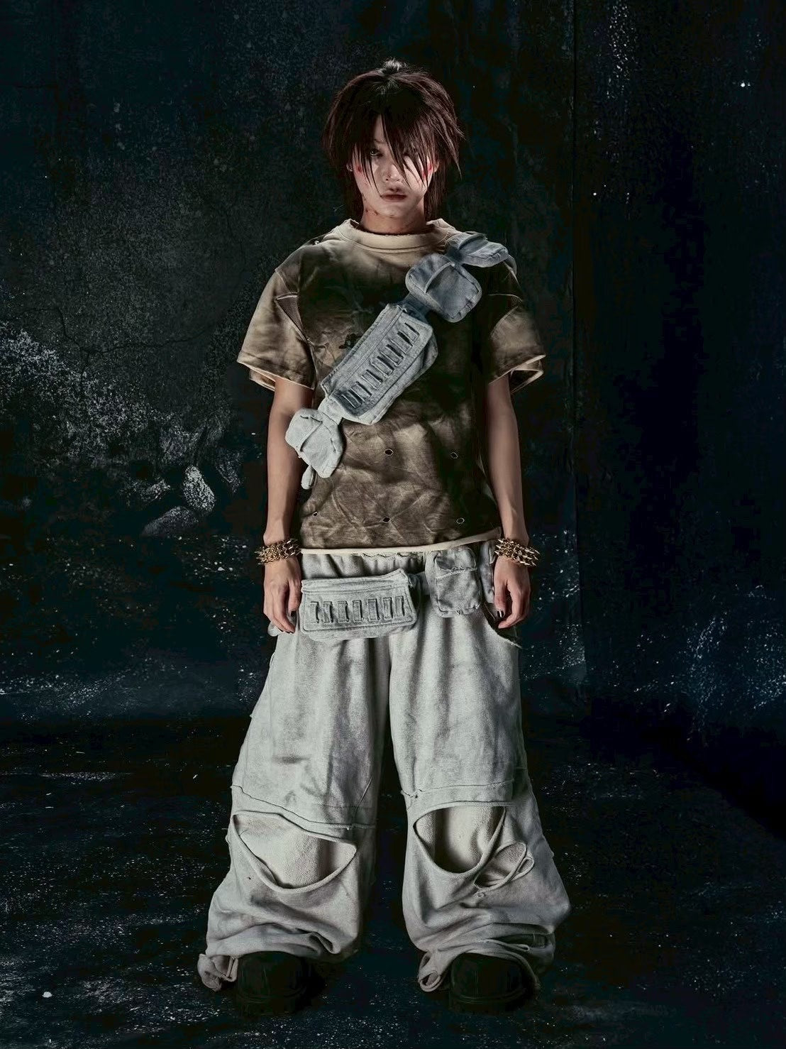 【Cozy world Wide】"BBY TECHBOI" MULTI POCKET SWEATPANTS / 【コージーワールドワイド】ポケットベルとダメージハーフパンツ