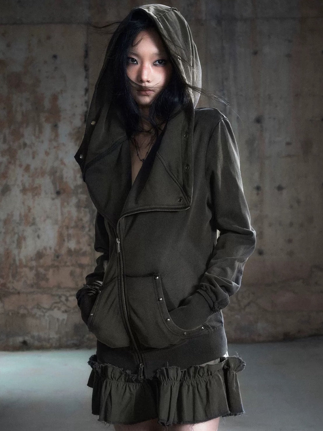 【Cest Nous】Studded Hoodie / 【セヌー】オープンカラースタッズジップパーカー