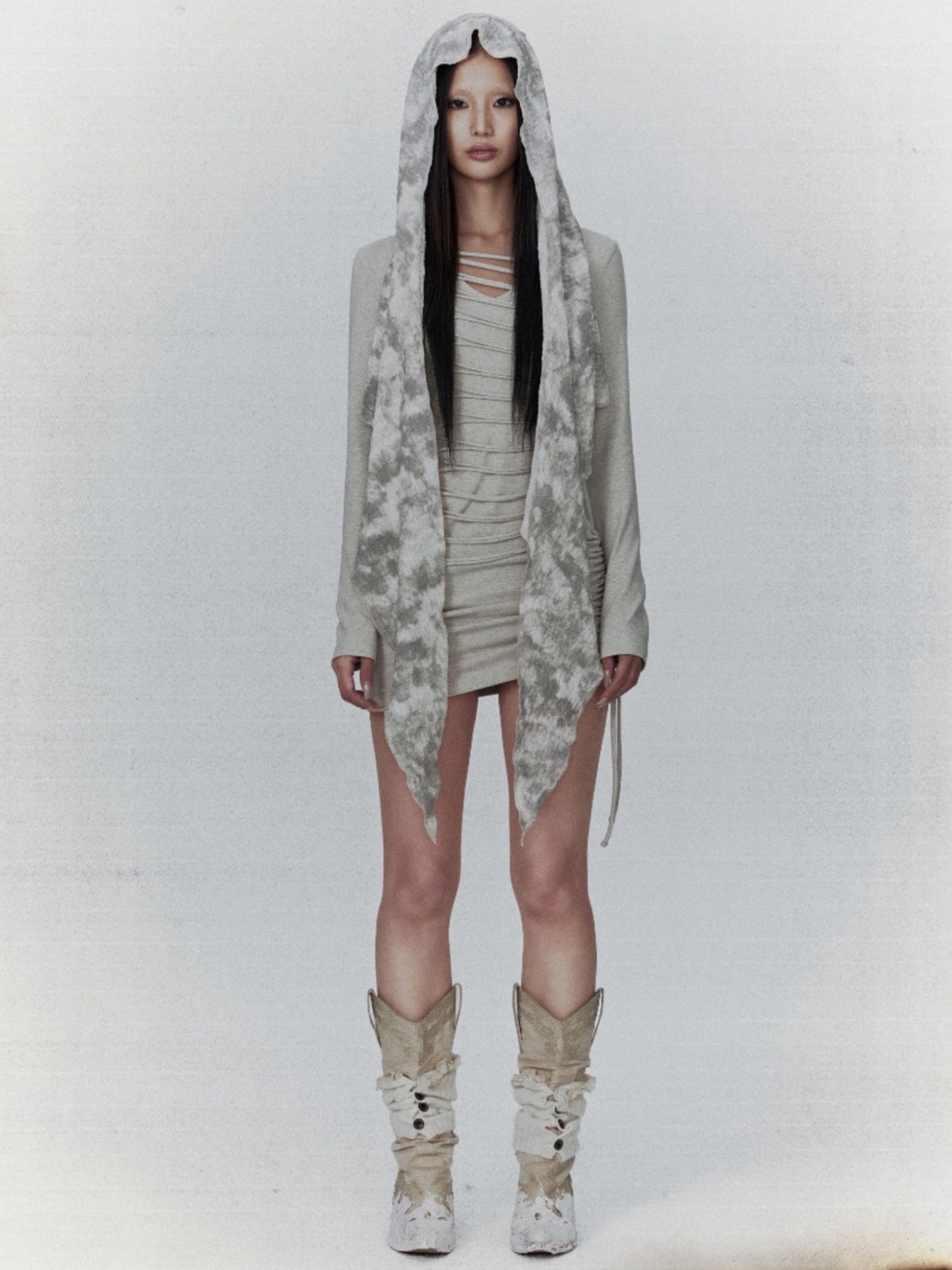 【bonienkiye】Distressed Hood Scarf Dress