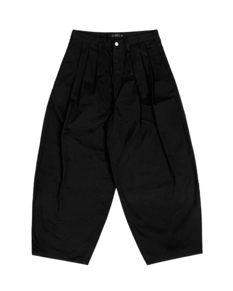 受注制【Chikashitsu +】three pleats chino wide pants