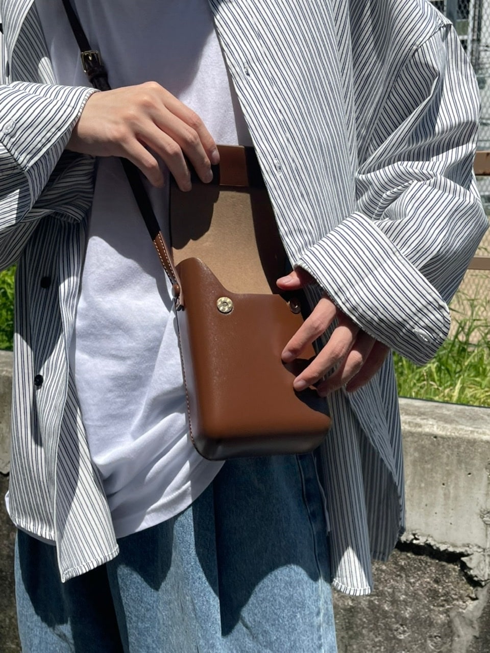 受注制【Chikashitsu +】leather pouch bag (3color)