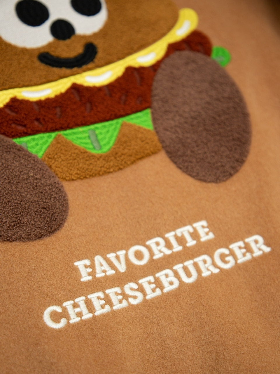 【VANDY THE PINK】CHARR BURGER VARSITY JACKET