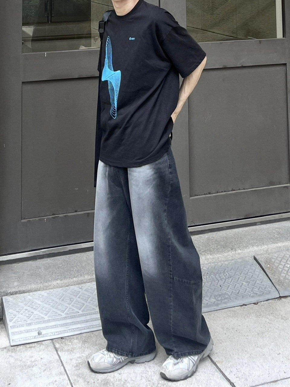 受注制【youll】graphic tee (2color)