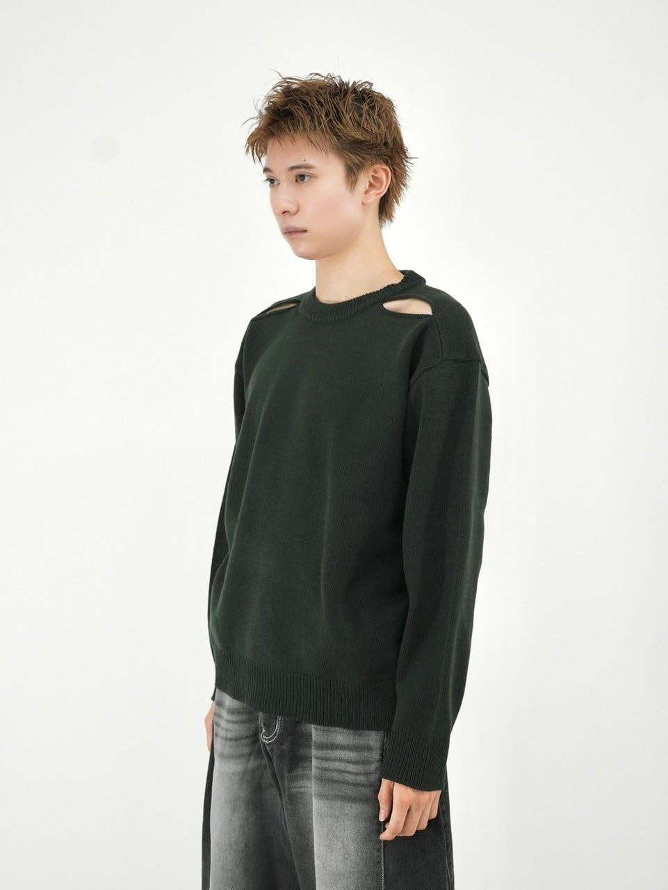 受注制【Chikashitsu +】shoulder slit knit (4color)