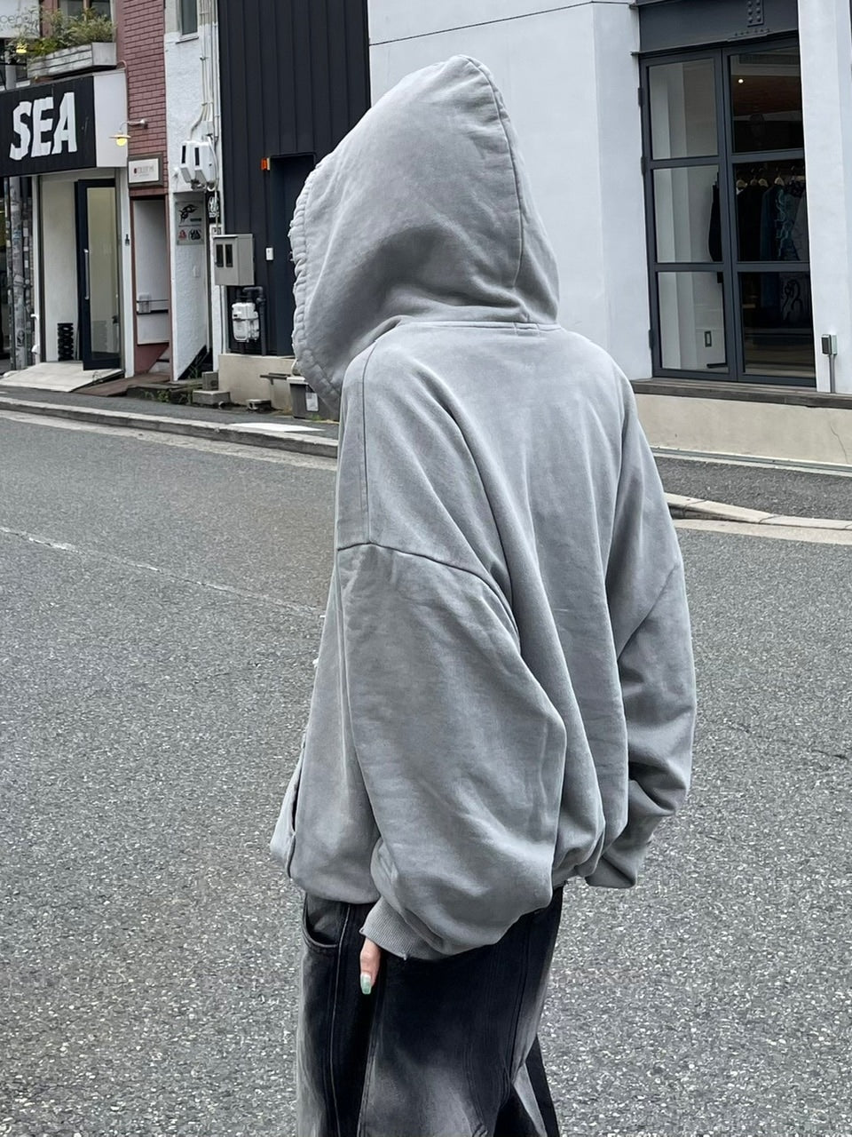 大阪店WEB限定受注制【Chikashitsu +】damage zip up hoodie (3color