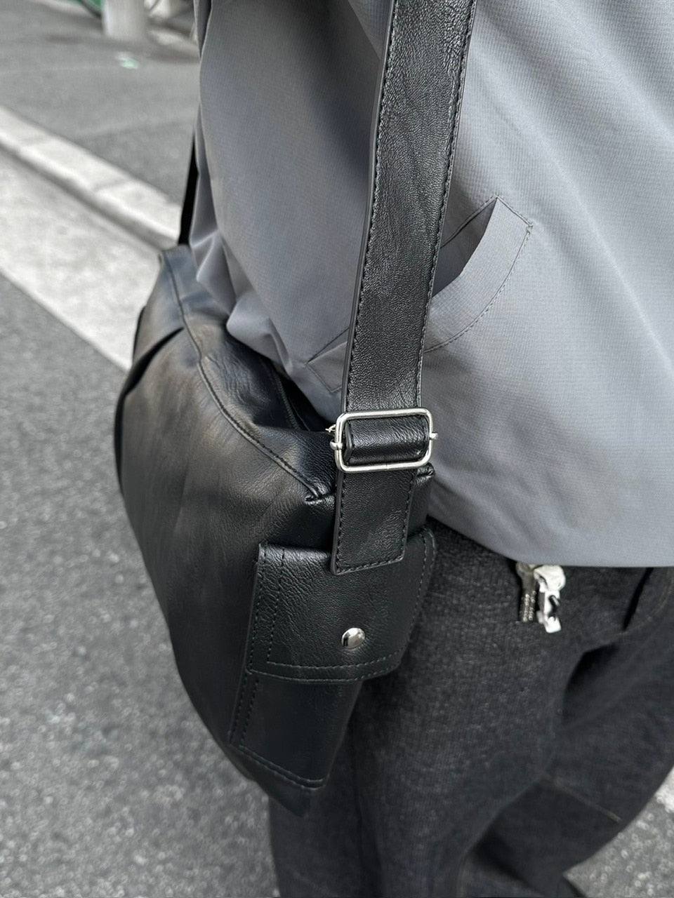 受注制【Chikashitsu +】multi pocket shoulder bag / 【チカシツプラス】マルチポケットショルダーパック
