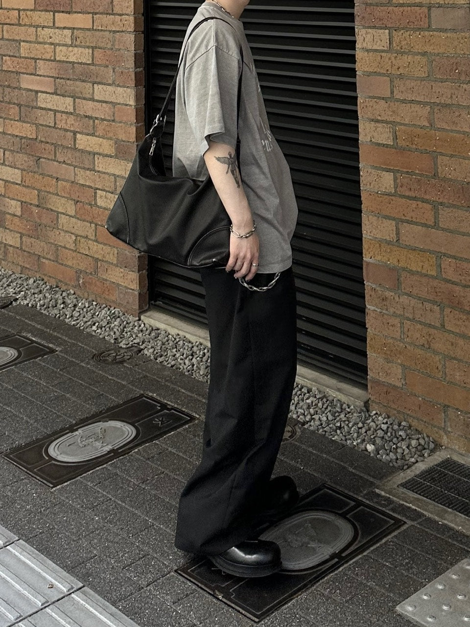 大阪店WEB限定受注制【Chikashitsu +】vintage leather cross bag