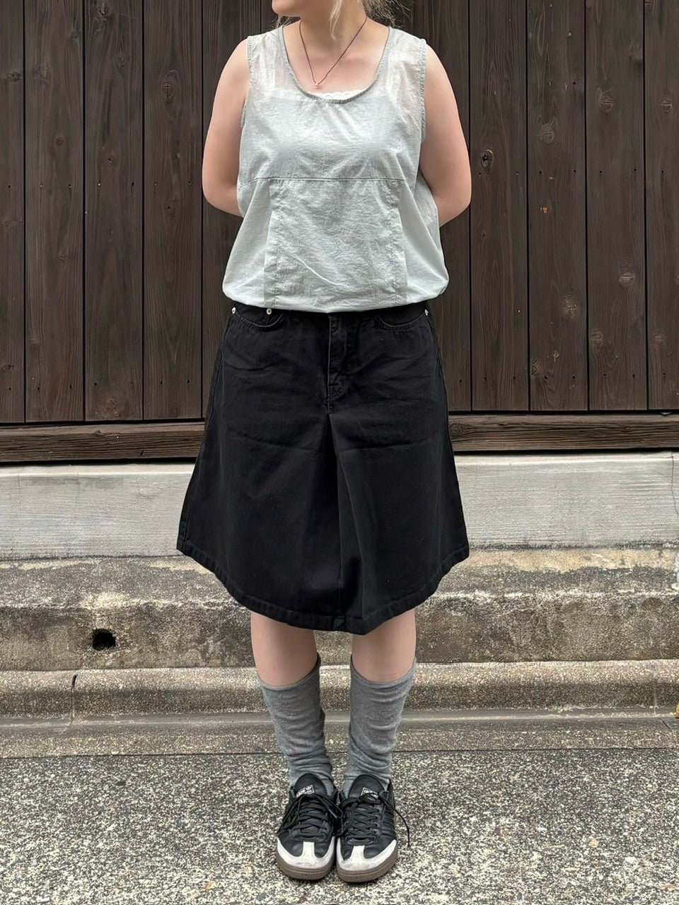 受注制【OaKS】nylon cropped vest (3color)