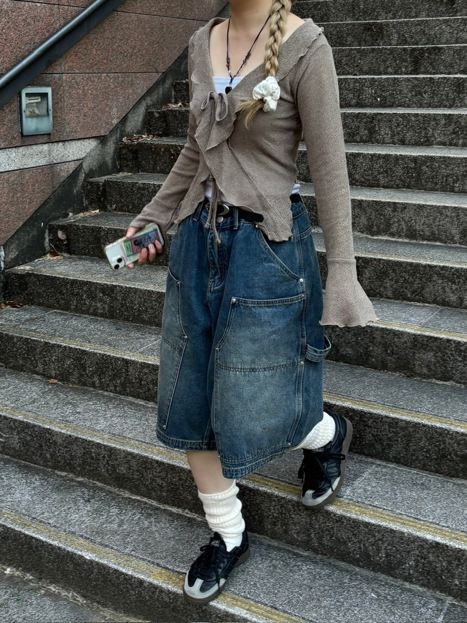 受注制【Chikashitsu +】studs design denim half pants (2color)