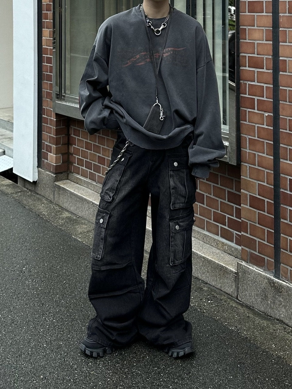 大阪店WEB限定受注制【Chikashitsu +】multi pocket cargo denim pants