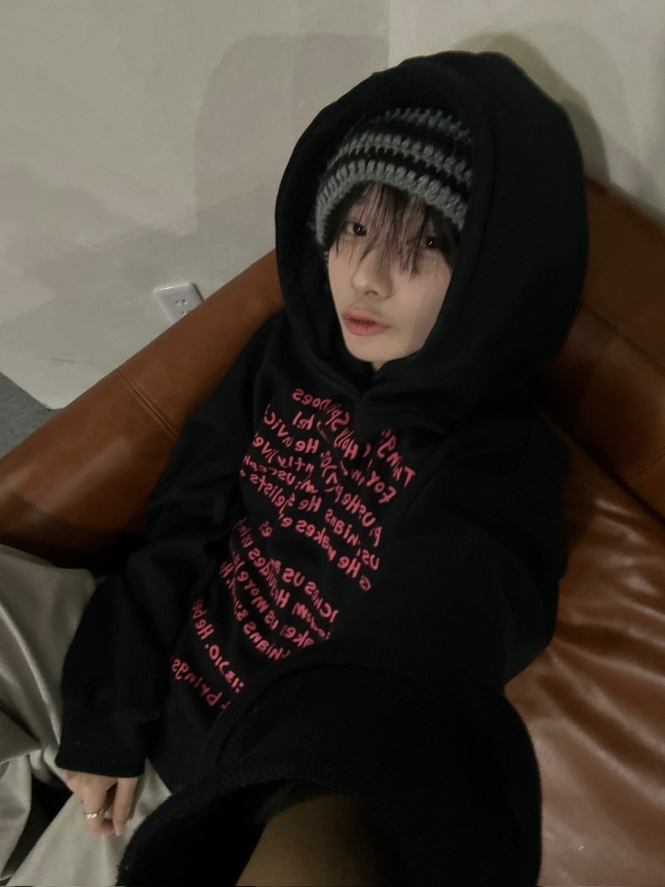 【LUV CODE】lettering hoodie (2color)