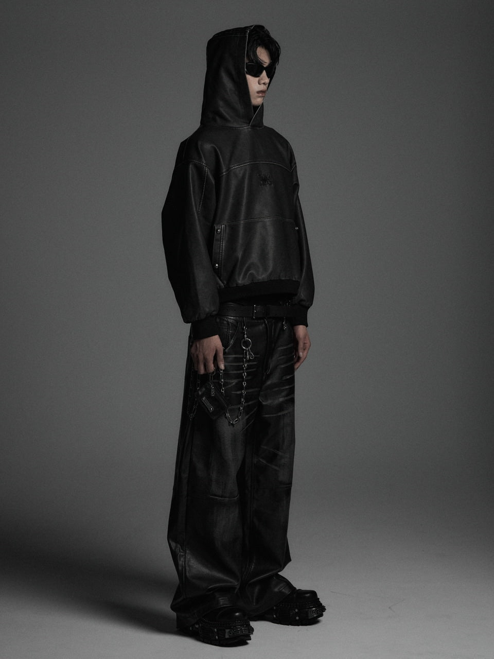 【Rosen Kreuz】VINTAGE LEATHER SHIRRING HOODIE