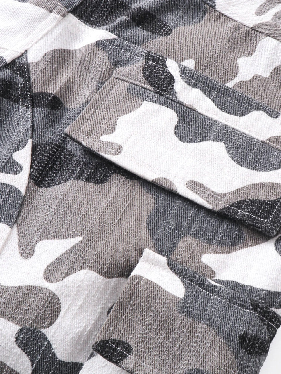【The Boy Has No Patience】Prince Of Darkness Camouflage Stitching Four-In-One Overalls