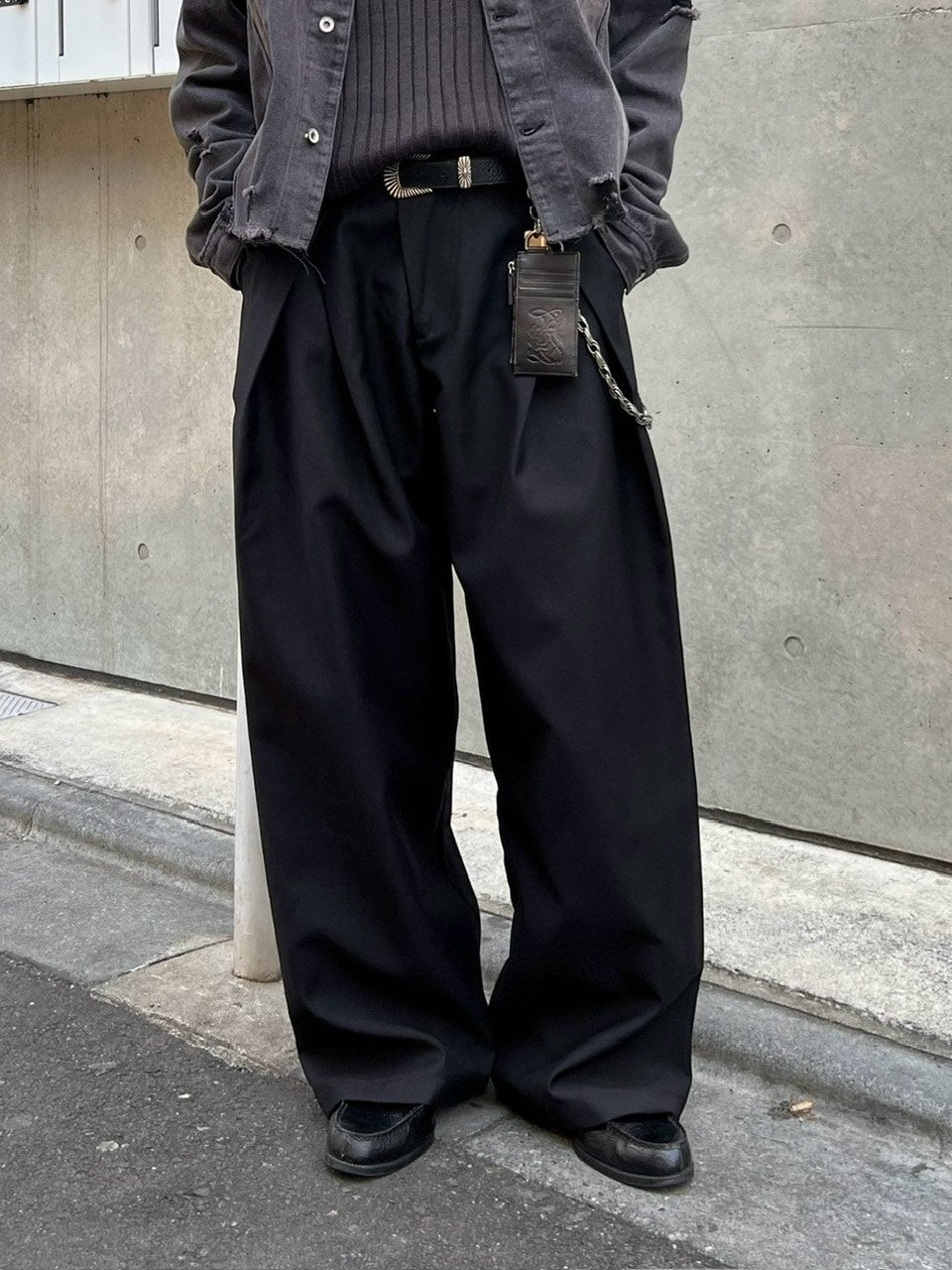大阪店WEB限定受注制【Chikashitsu +】double tuck balloon slacks (2color)