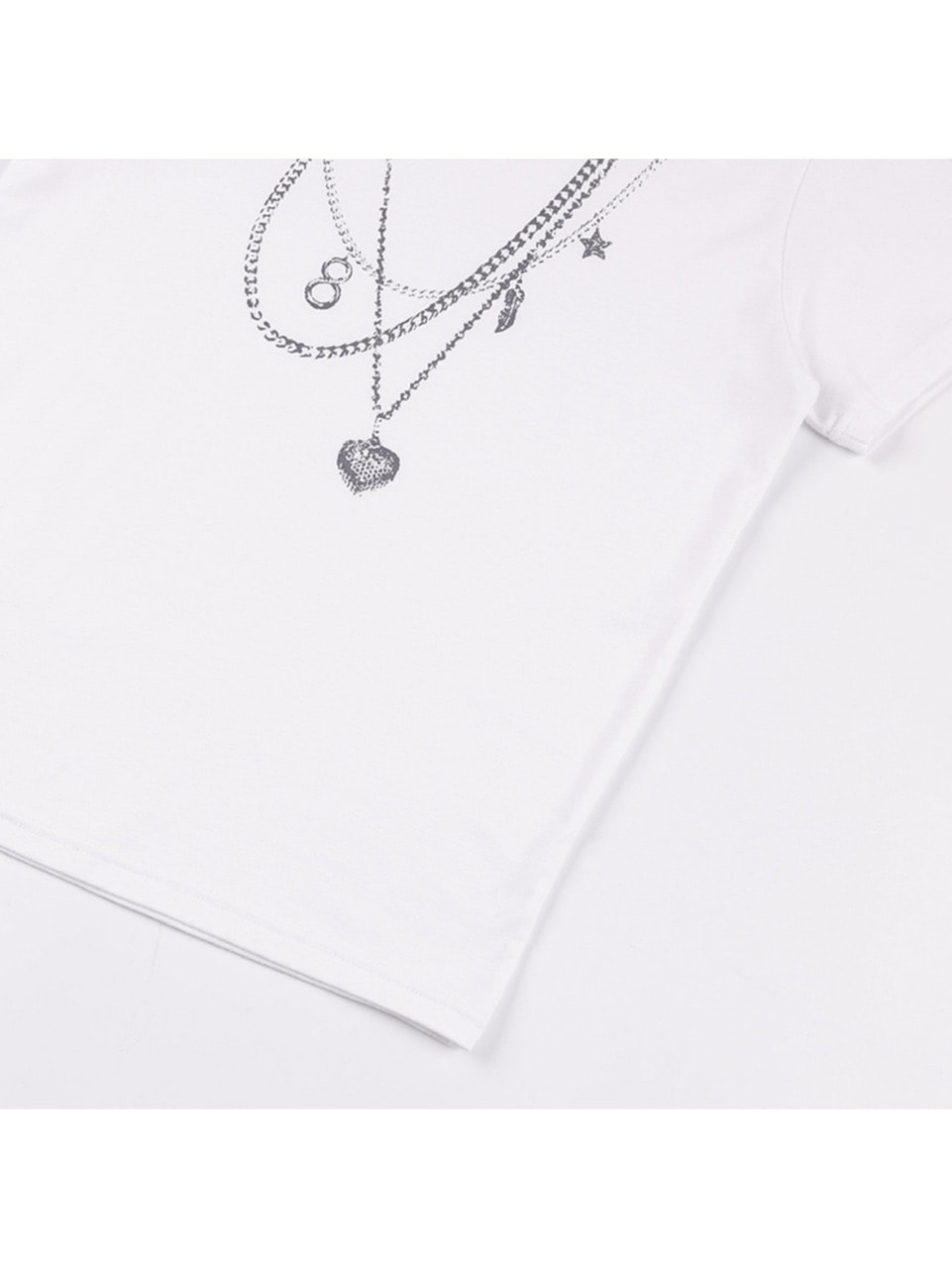 【FANCY CLUB】DUAL CHARM NECKLACE TEE / 【ファンシークラブ】チャームネックレスプリント半袖Tシャツ