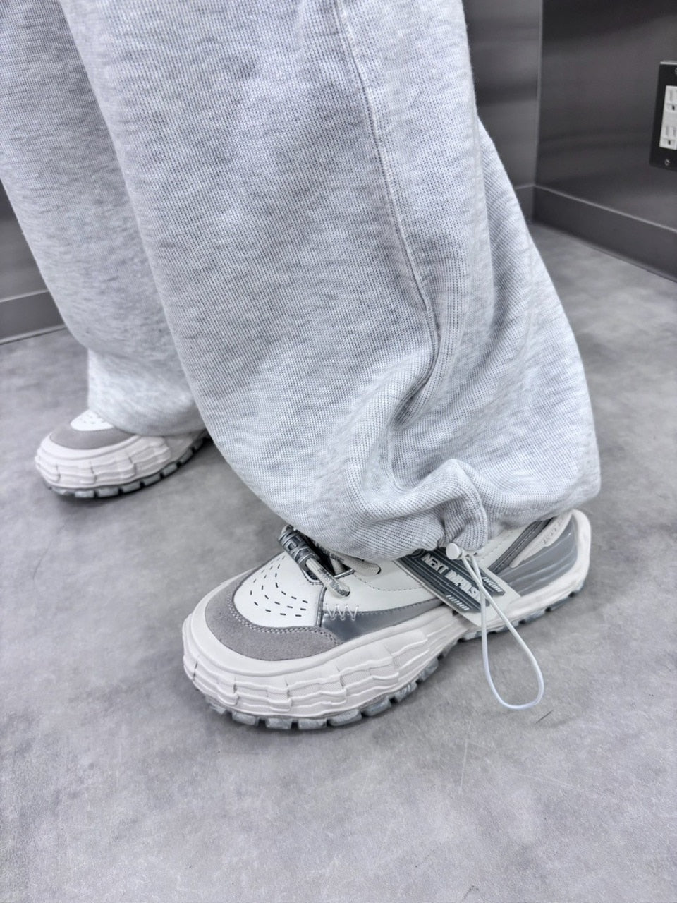 受注制【nmtc +】lace layered sweat pants (2color) / 【エヌエムティーシープラス】レースレイヤードスウェットパンツ