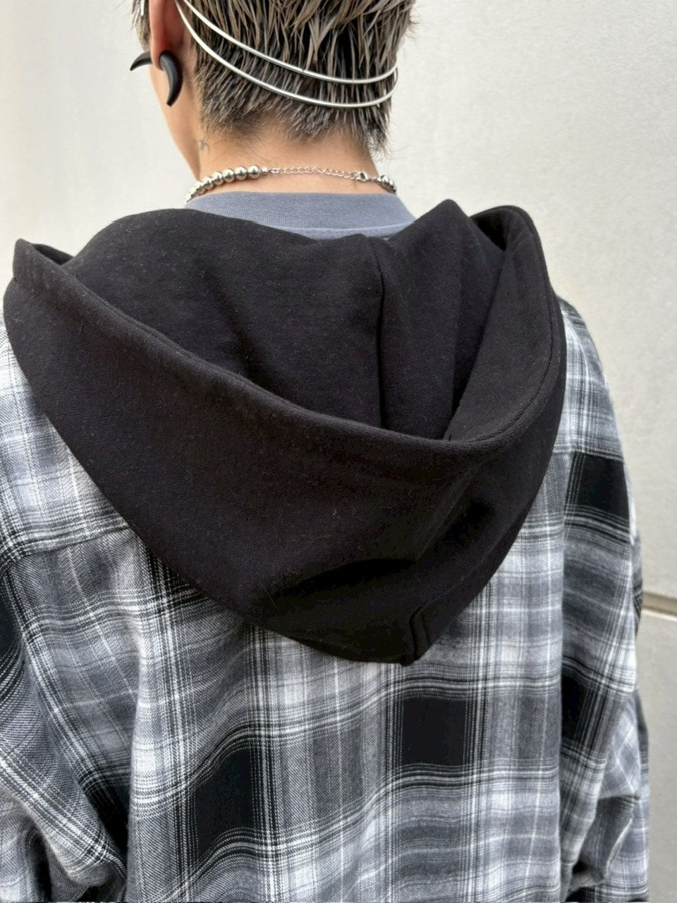 受注制【Never mind the XU】layered check shirts / 【ネバーマインドザエックスユー】レイヤードチェックフード長袖シャツパーカー