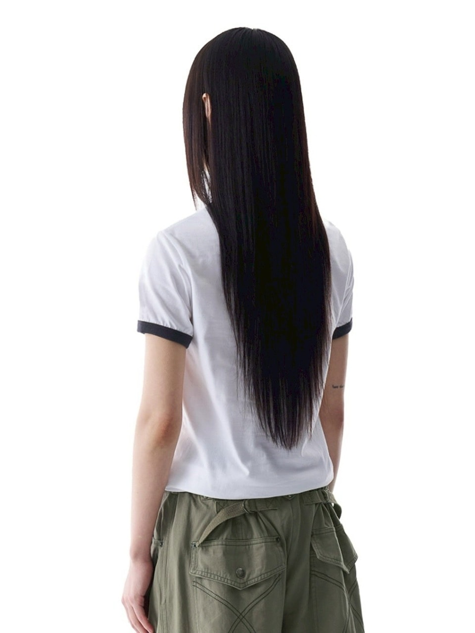 【AAKAM】Cracked Letter Ringer Top