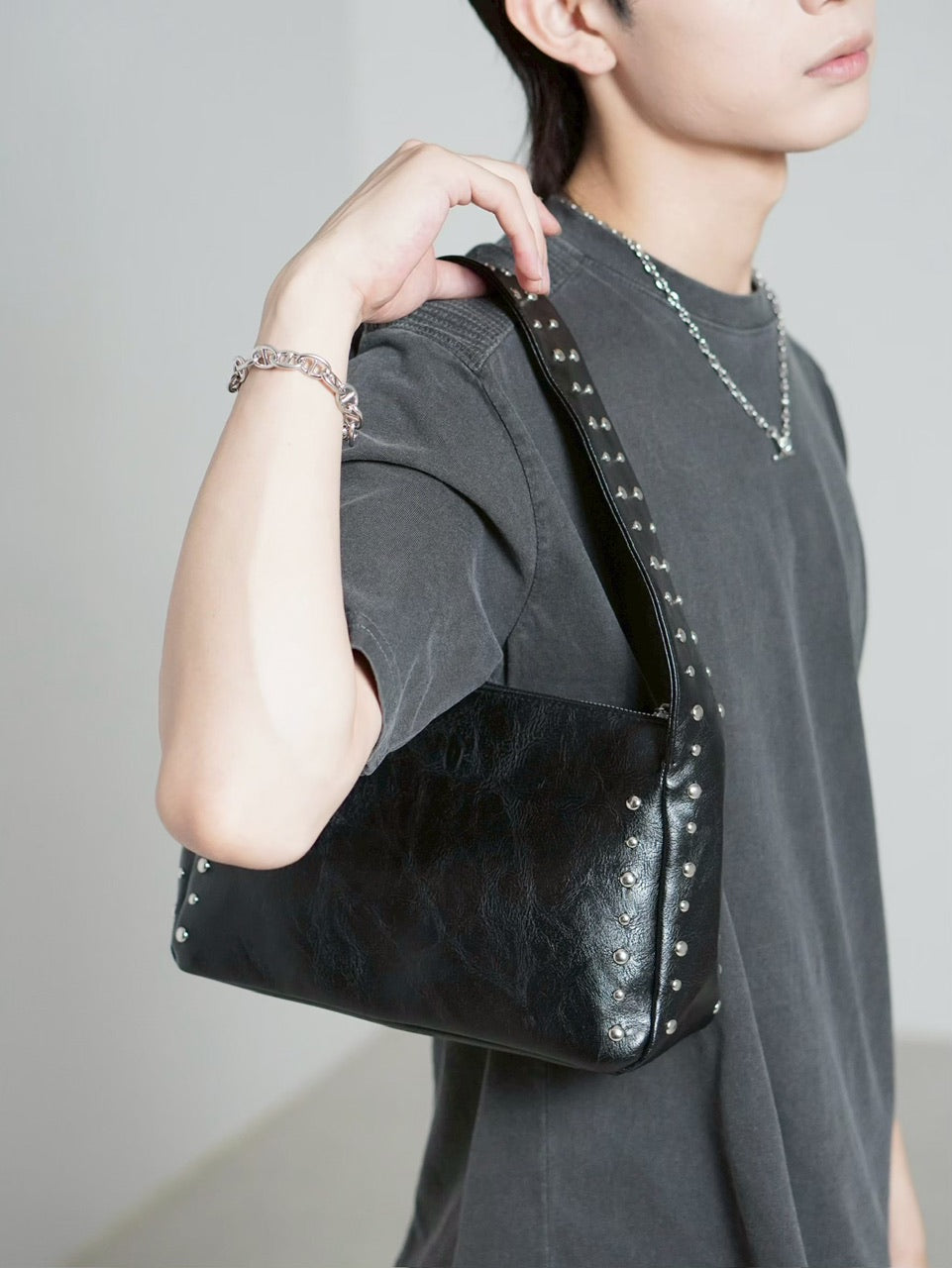 受注制【Chikashitsu +】square studs bag – PRESSING WEB SHOP