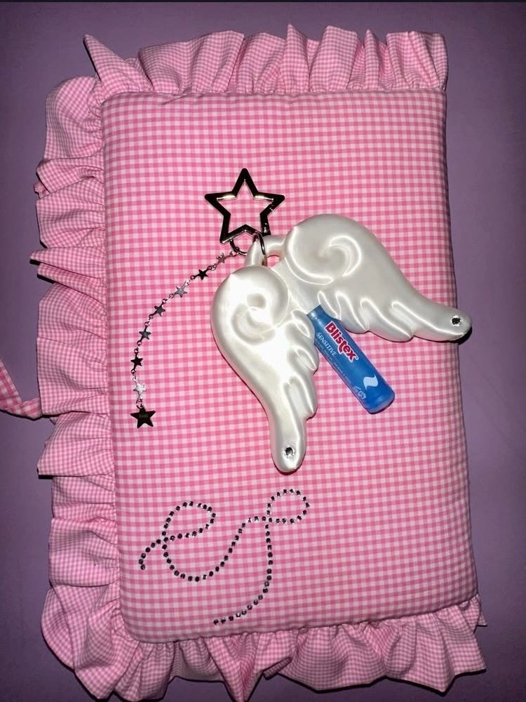 【EVERYTHINGS】CUPID'S WINGS / 【エブリシングス】キューピッドウィングリップケースキーリング